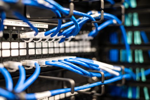 Maximalizujte síťový výkon: Proč si vybrat CAT 6 kabel?